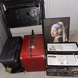 Pending Pick Up- Bunch Of Free Items 