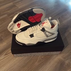 Jordan 4 White Cements Size 10