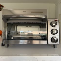Black And decker Toaster Oven 