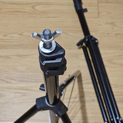 Emart adjustable heavy duty tripods