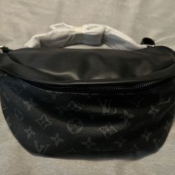 Louis Vuitton Waist/shoulder Bag