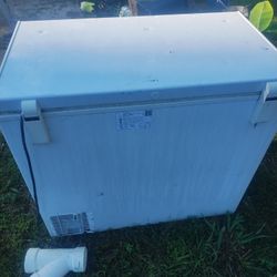 Freezer Works Very Well 