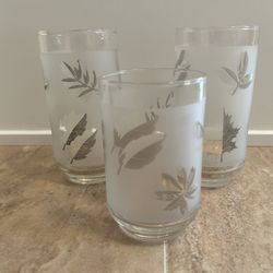 Vintage Libby Silver Frosted Leaf Drinking Glasses 5.5” & 4.5” Tall- Set of 3