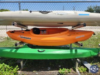 ED6139-195  Sun Dolphin Aruba Orange 88 Kayak with Paddle