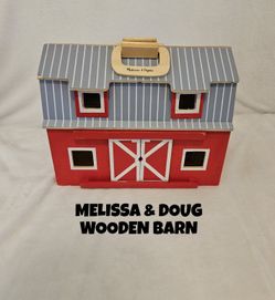 MELISSA & DOUG WOODEN BARN TOY 