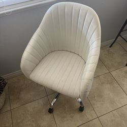Desk chair