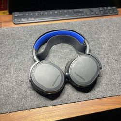 SteelSeries Arctis 7p+ Wireless Gaming Headset 