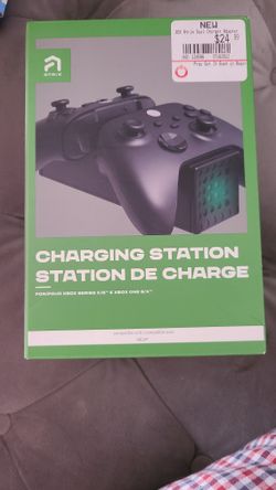 Charging Station With 4 Batterys