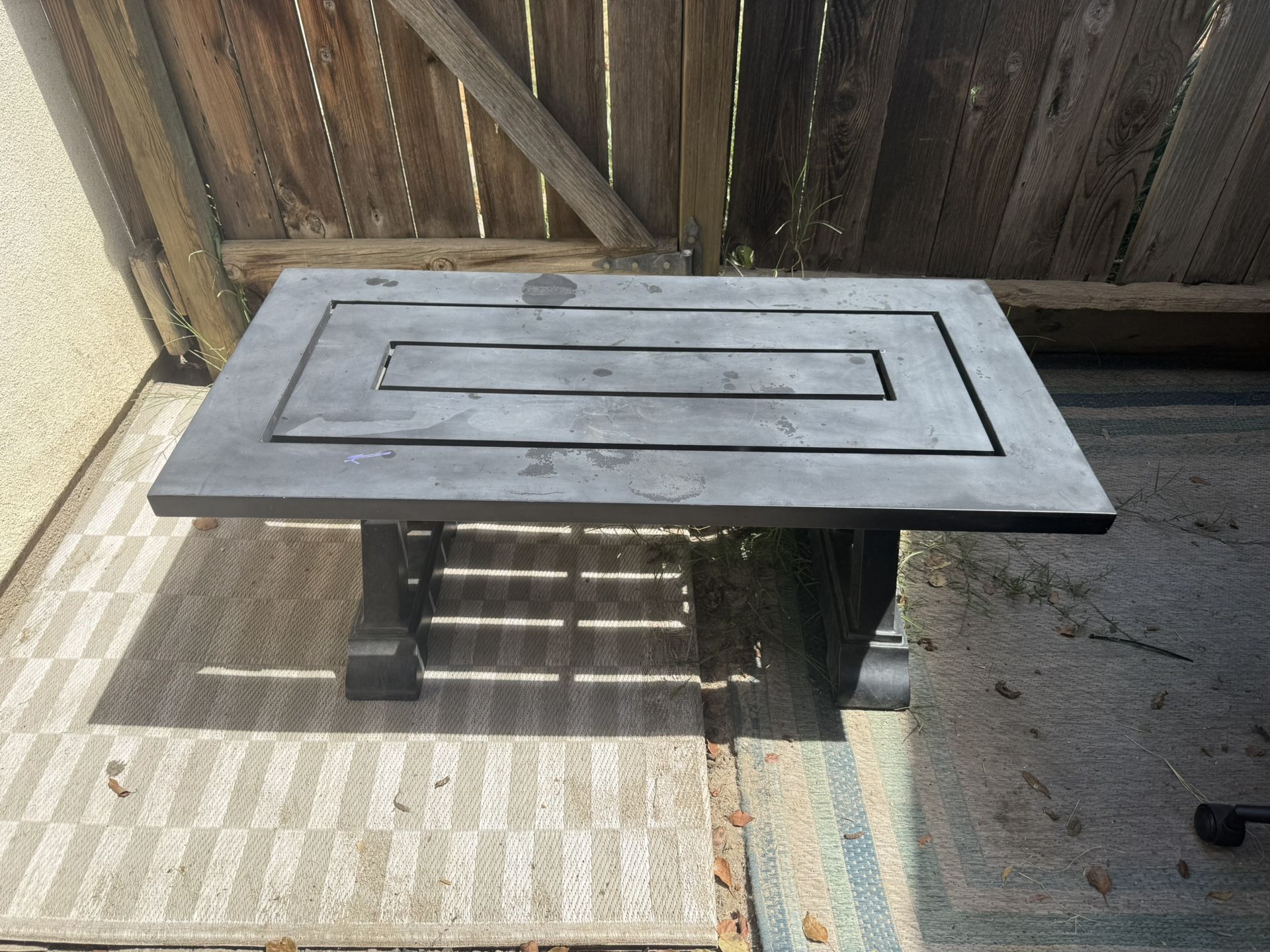 Outdoor table & chairs