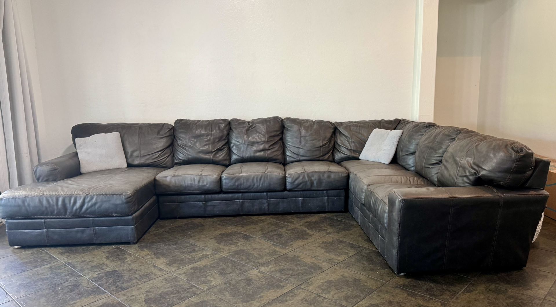 Denali Gray Leather Sectional