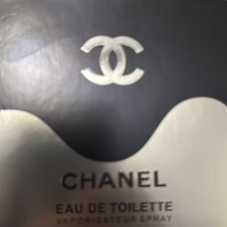 Chanel cologne set