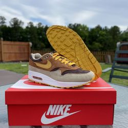 Nike Air Max 1 PRM Duck Pecan Yellow Ochre Size 8.5 