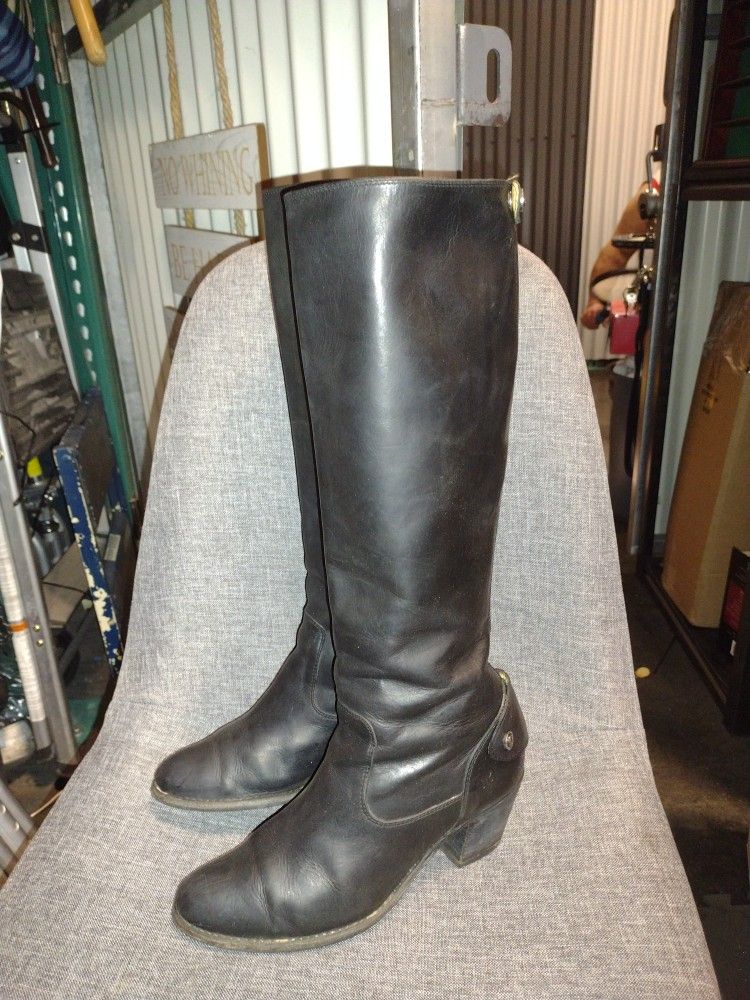 Women's Frye and Company Boots
