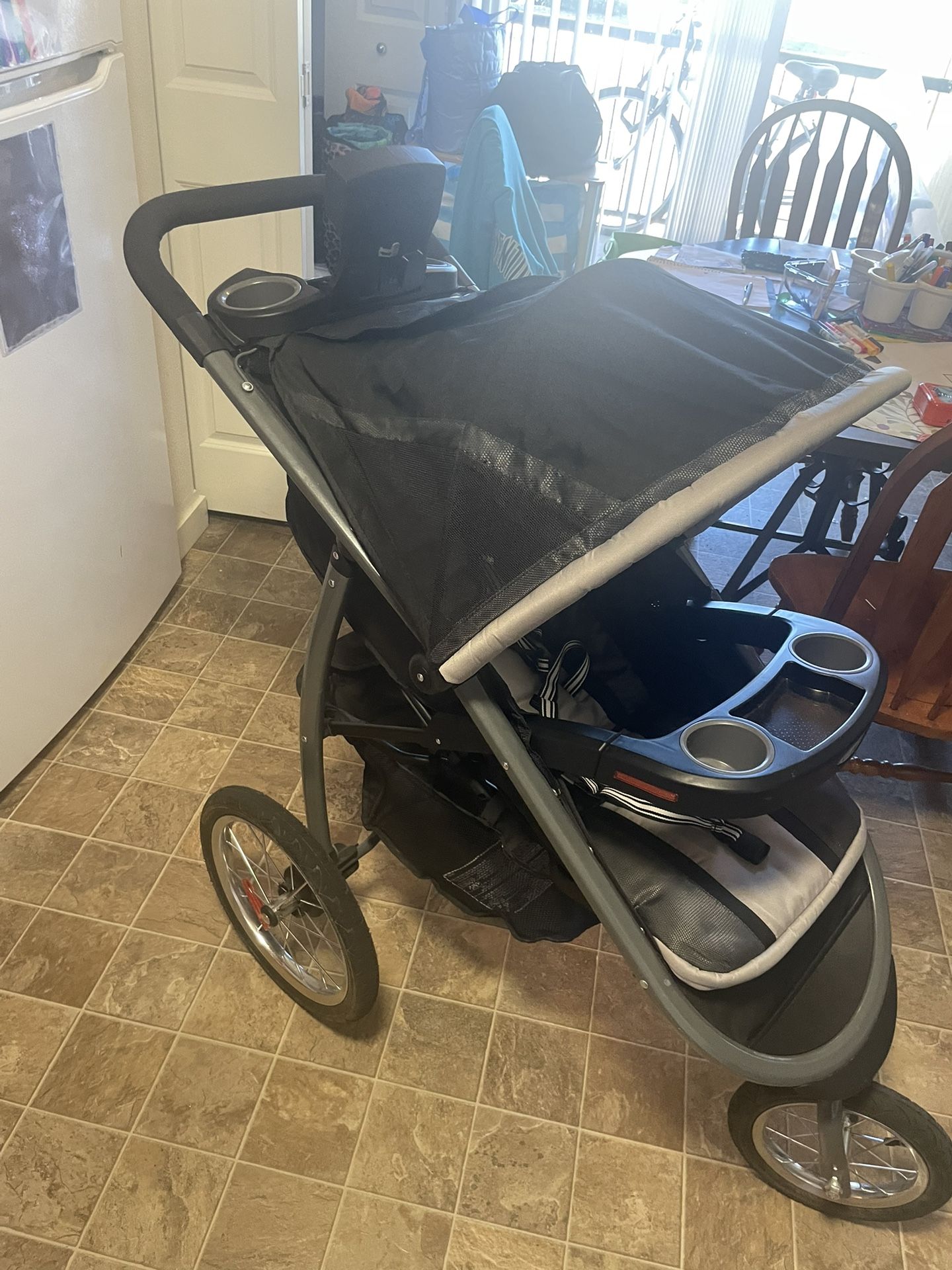 GRACO Jogging Stroller