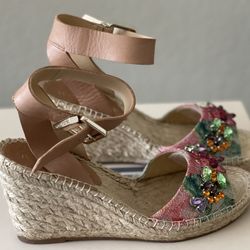 new Ivanka Trump wedges size 7, leather and canvas 