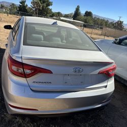 2015 Hyundai Sonata For Parts