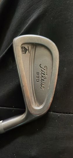5,7,9 irons, 5 hybrid, 1 driver