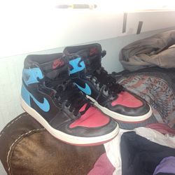 Air Jordan 1 High OG "UNC To Chicago Womens Sneaker