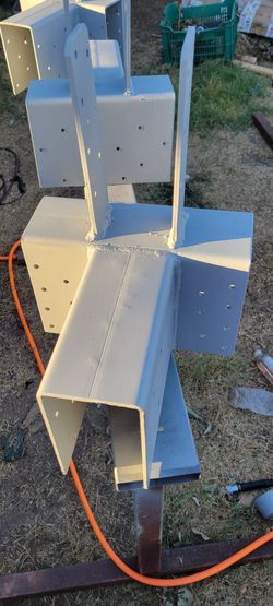 4x4 T shape column cap.