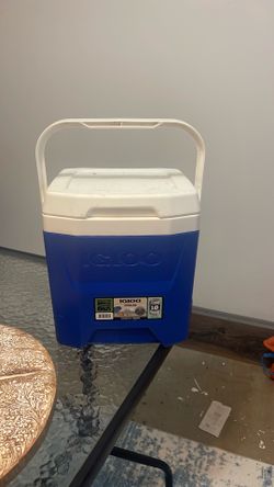 Igloo cooler