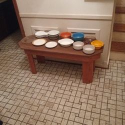 Miscellaneous Bowls And Plates 
