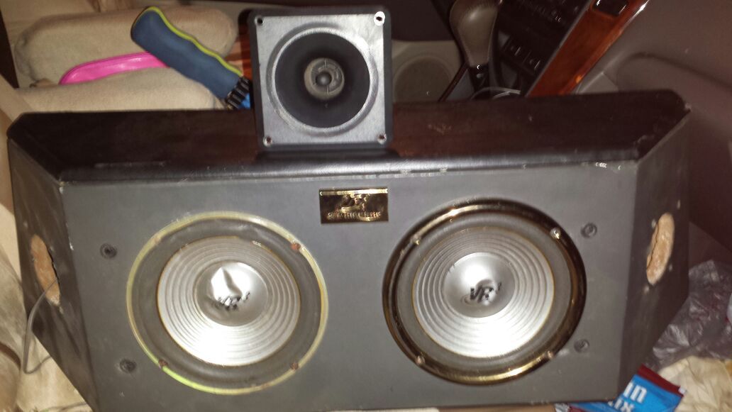 VR3 2-WAY Car Speaker System. 6 1/2" 300 Wt