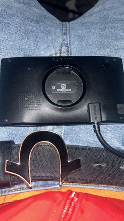 This is a Garmin Drive series GPS navigation system