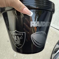 Raider Bucket