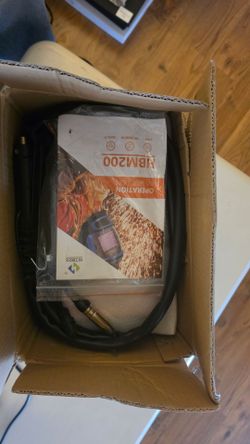 Hit box HBM200 3-in1 MIG, MMA (stick), and Lift TIG   Welder, Welding Helmet and Gloves. All 3 are Brand New.