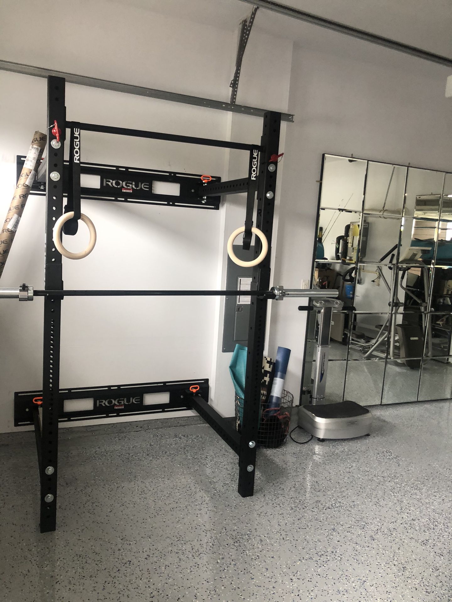 *new* ROGUE FOLD BACK RACK STRINGER PAIR for Sale in Federal Way, WA