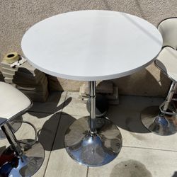 Table And Bar Stools 