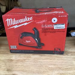 (New) Milwaukee 7 in. to 9 in. Large Angle Grinder Cutting Dust Shroud