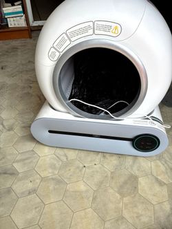 Self cleaning litterbox