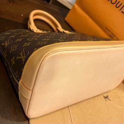 Louis Vuitton Bag Read Below For Final Price 
