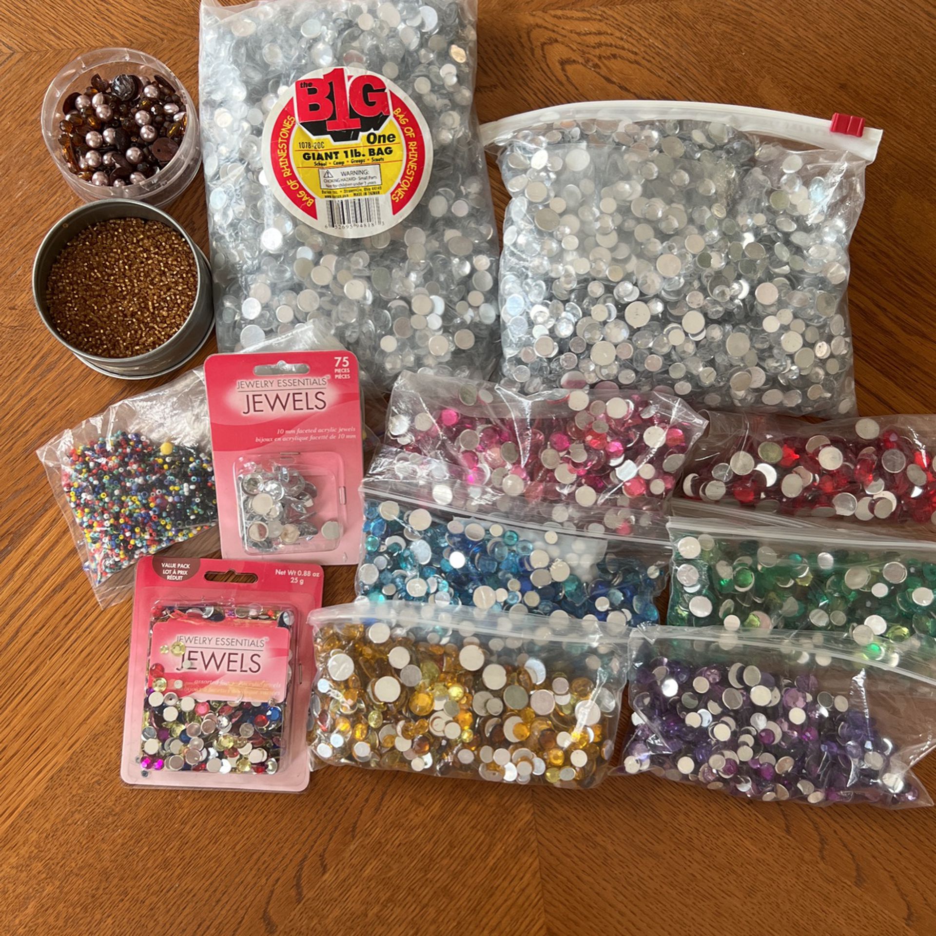 Rhinestones, Jewels & Other Beads