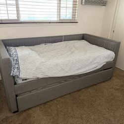 Trundle Bed