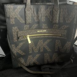 Micheal Kors Bag
