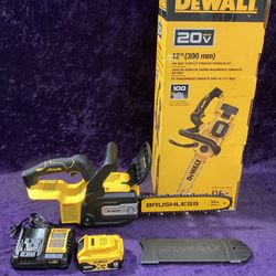 🧰🛠DEWALT 20V MAX 12” Cordless Chainsaw Kit w/(1)5Ah Battery & Charger-NEW!-$200!🧰🛠