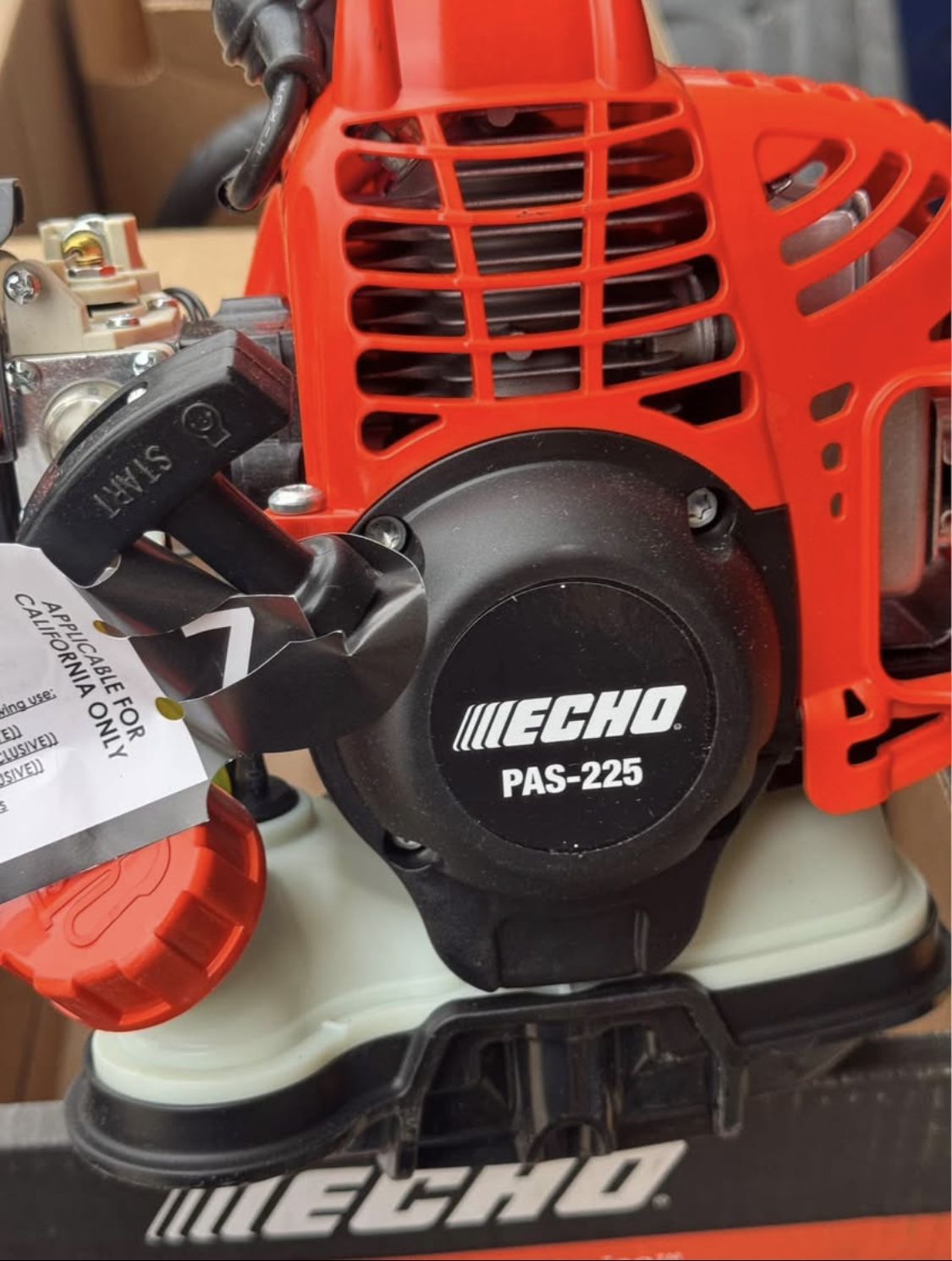 ECHO Gas-Powered Power Head: 1 Speeds, 21.2 cc Engine Displacement, 2-Cycle Engine, Gas- Powered