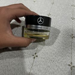 Mercedes perfume
