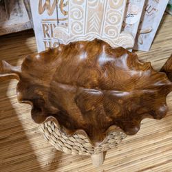 Leaf Wooden Platter