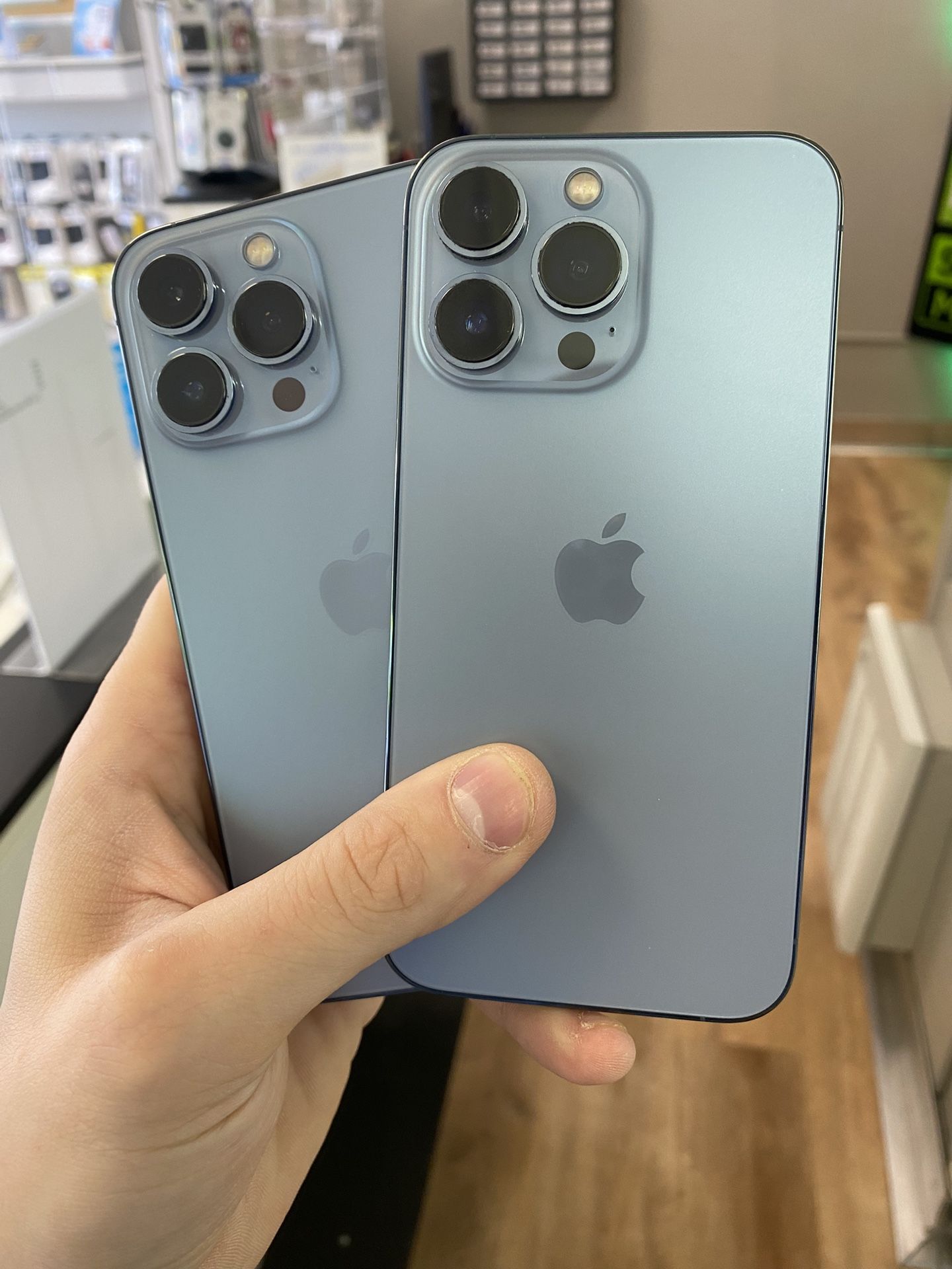 Unlocked iPhone 13 Pro Blue