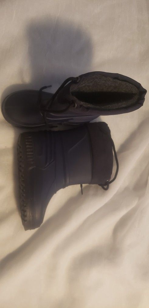 Boots Size 8 Toddler