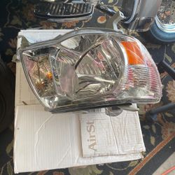 Toyota Tacoma Headlight