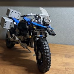 Lego BMW Touring Motorbike 