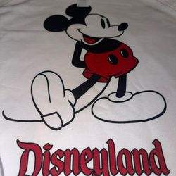 Beautiful, authentic Disney Store sweatshirt, white with Mickey Mouse, size medium, brand new with tags