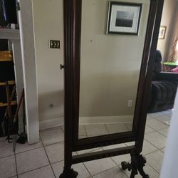 Mirror Standing 