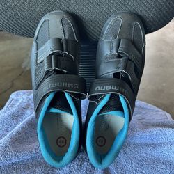 Shimano Cycling shoes Sz 7.8