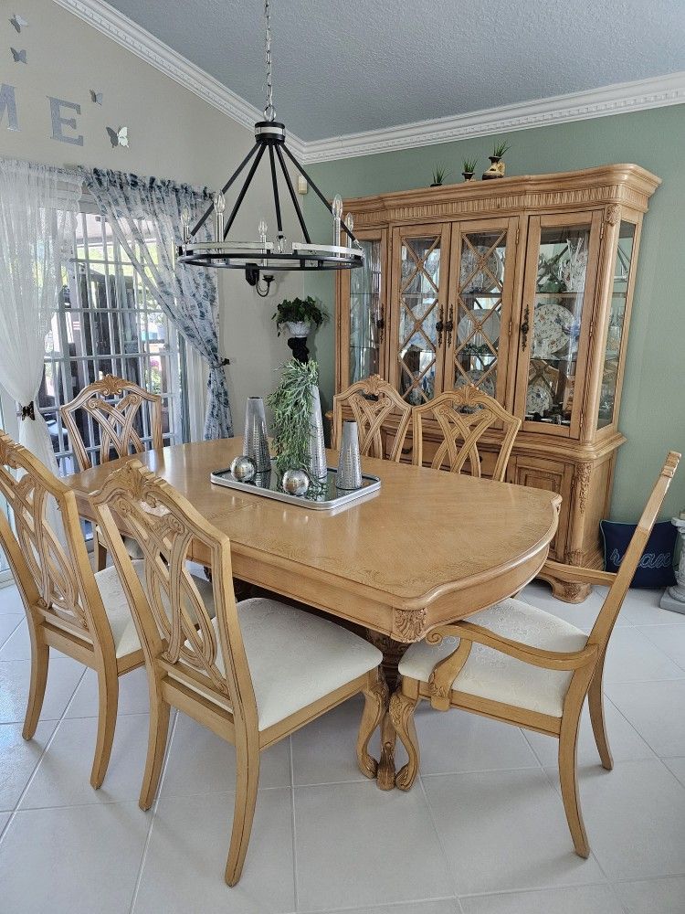 Dining Room Set With China Curio And Server Table
