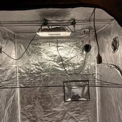 GROW TENT 4×4×7 , HYDROPONIC FLOOR 